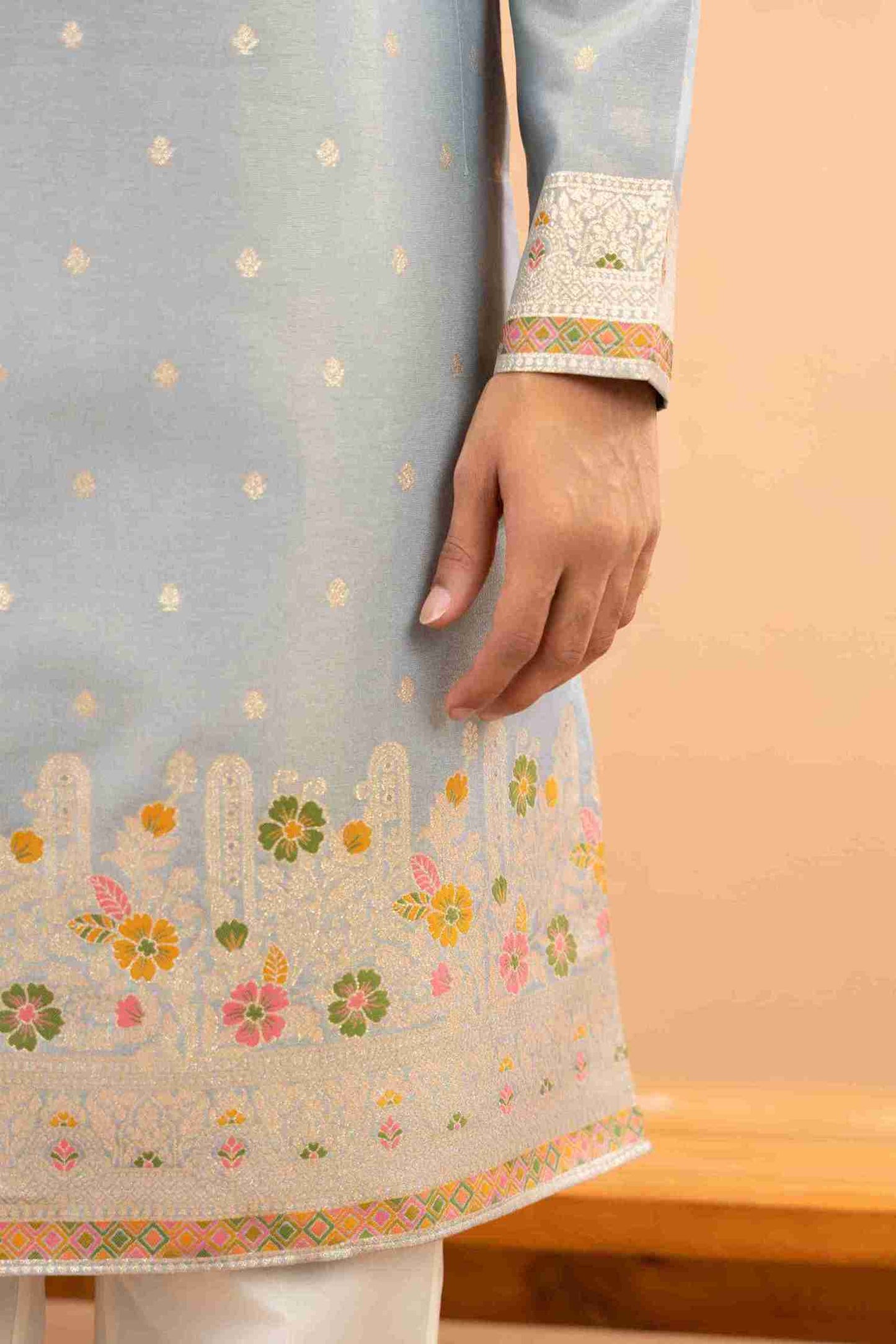 GREY PILLAR WITH FLOWERS PATTERN JACQUARD DESIGNER KURTA