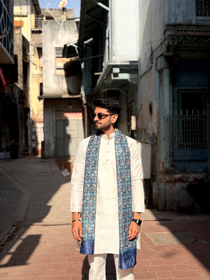 WHITE LAKHNAVI PATTERN JACQUARD DESIGNER SHORT KURTA WITH NEVI BLUE BANDHANI DUPPTA