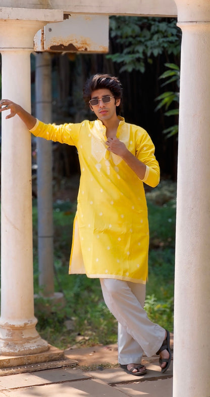 YELLOW JACQUARD DESIGNER KURTA FOR MEN WITH HEAVY NECK PATTERN