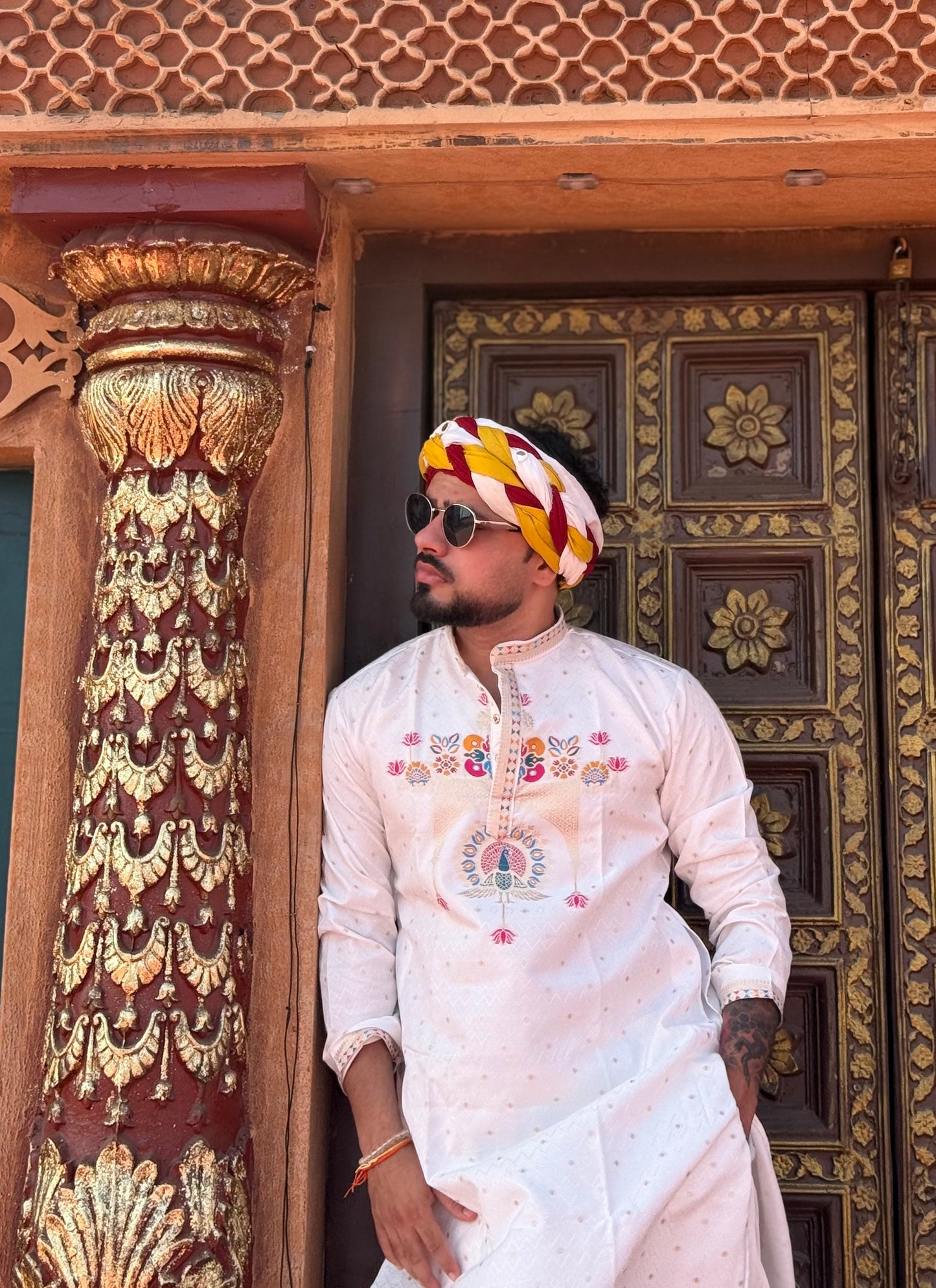 WHITE PEACOCK PATTERN JACQUARD DESIGNER KURTA