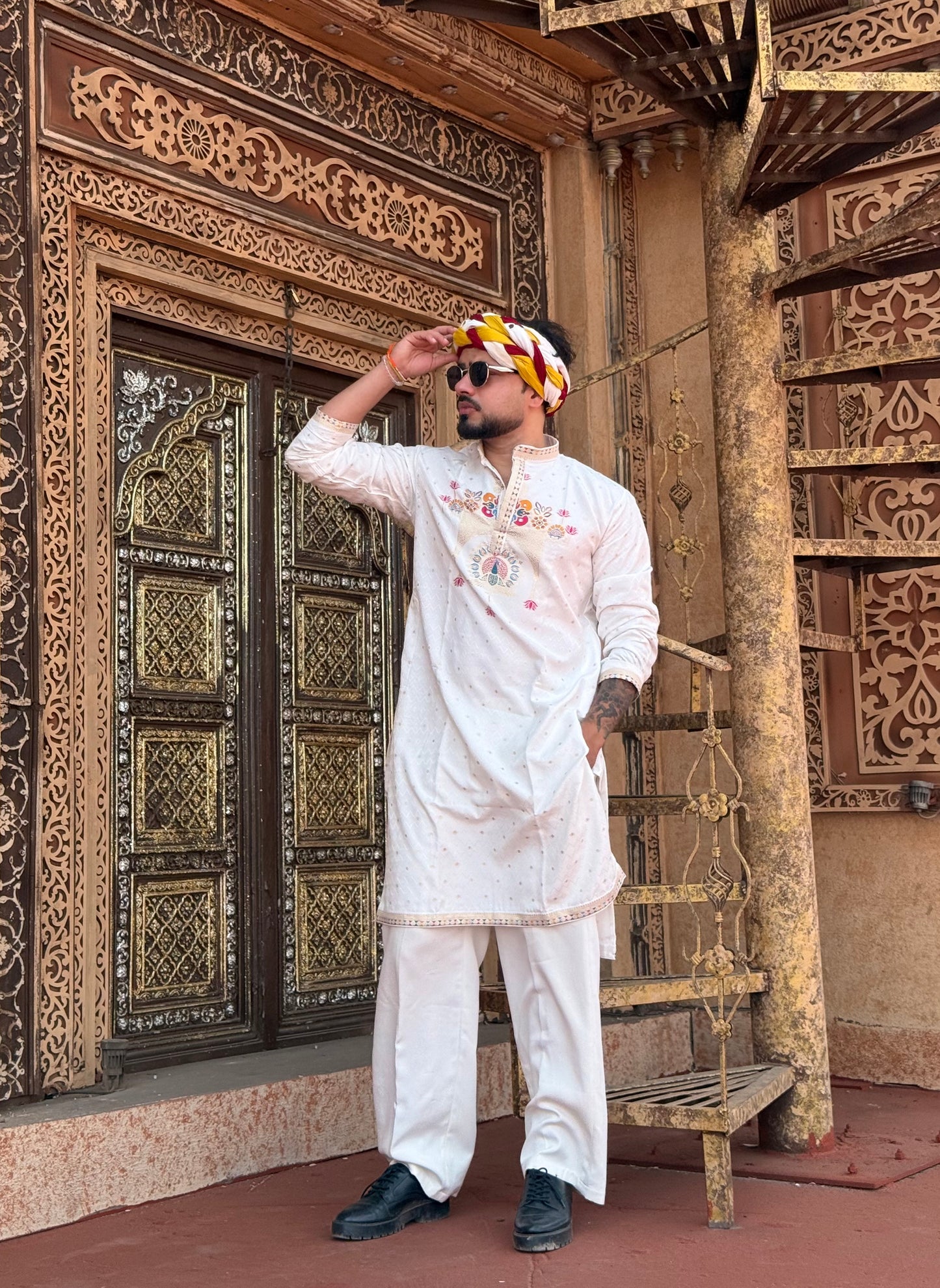 WHITE PEACOCK PATTERN JACQUARD DESIGNER KURTA
