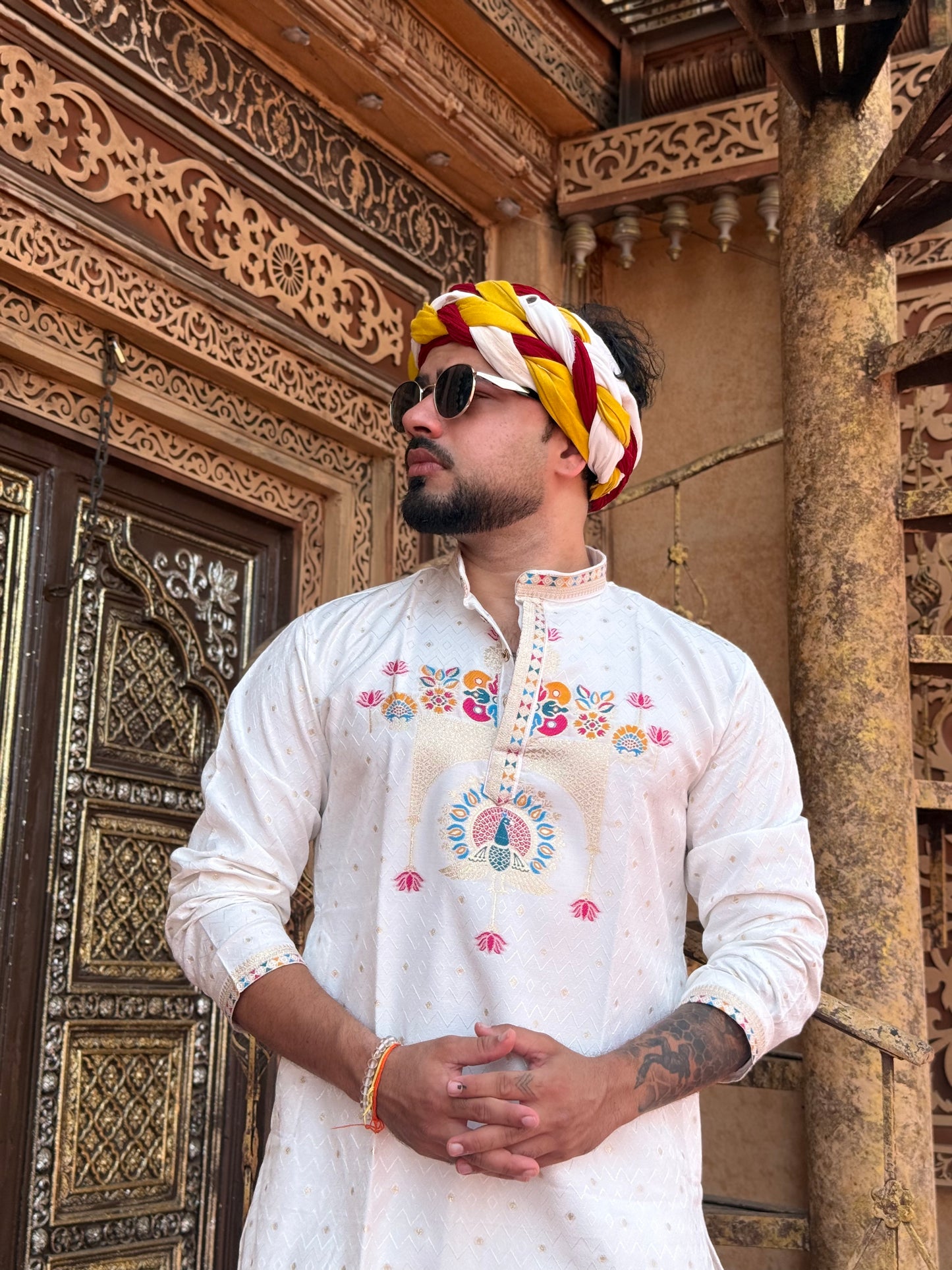 WHITE PEACOCK PATTERN JACQUARD DESIGNER KURTA