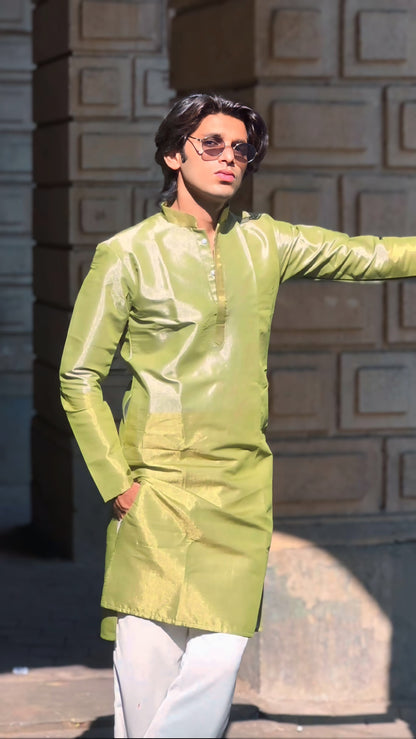 LILAN BANARASI HALF HALF PATTERN JACQUARD DESIGNER KURTA