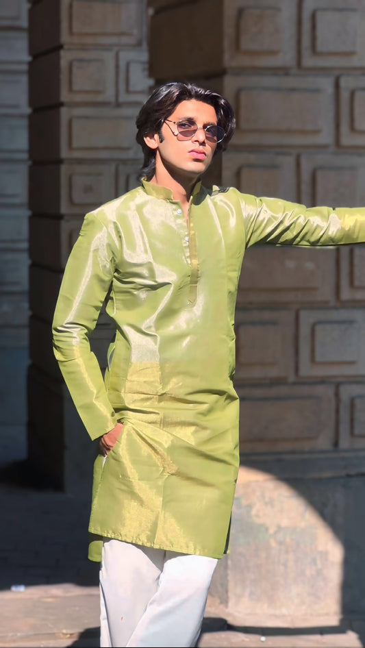 LILAN BANARASI HALF HALF PATTERN JACQUARD DESIGNER KURTA