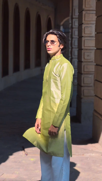 LILAN BANARASI HALF HALF PATTERN JACQUARD DESIGNER KURTA