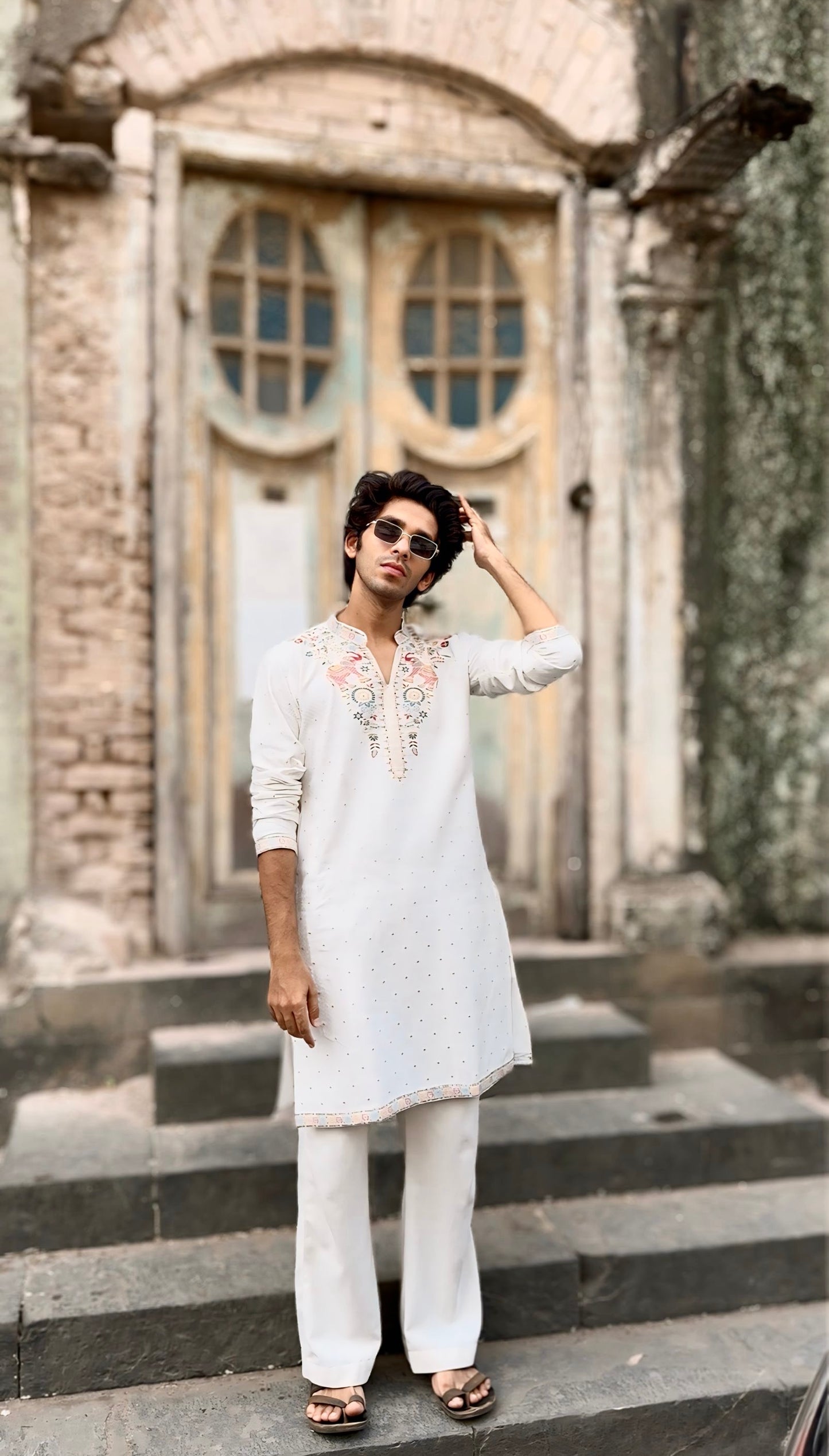 WHITE JACQUARD DESIGNER KURTA FOR MEN WITH ROYAL ELEPHANT HEAVY NECK PATTERN