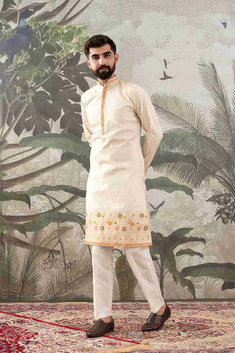 BEIGE PILLAR WITH FLOWERS PATTERN JACQUARD DESIGNER KURTA