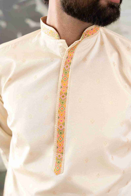 BEIGE PILLAR WITH FLOWERS PATTERN JACQUARD DESIGNER KURTA
