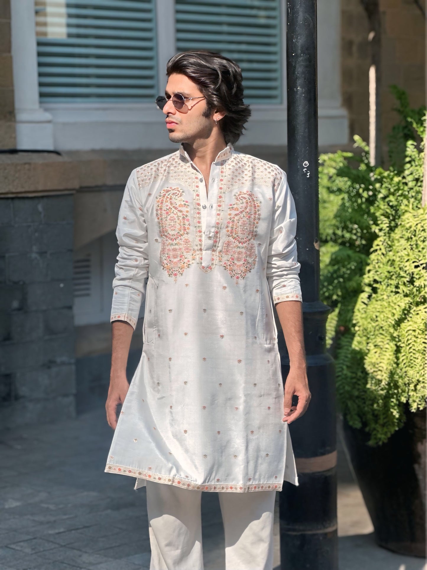 IVORY FLORAL HERITAGE JACQUARD DESIGNER KURTA