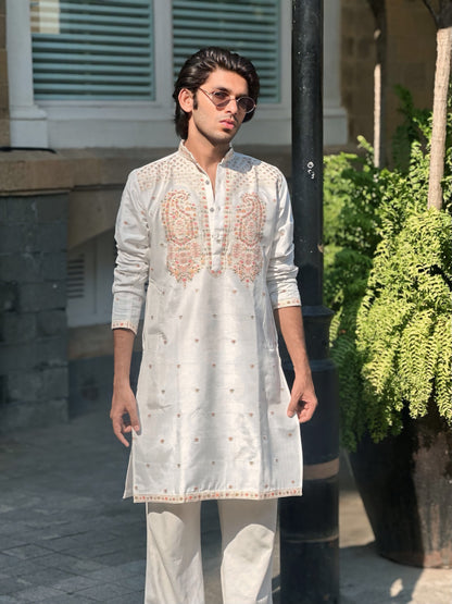 IVORY FLORAL HERITAGE JACQUARD DESIGNER KURTA