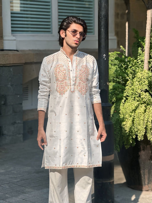 IVORY FLORAL HERITAGE JACQUARD DESIGNER KURTA